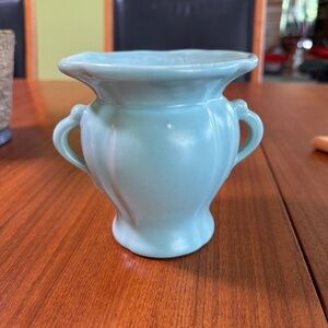 Hager Double Handle Pottery Vase vintage
